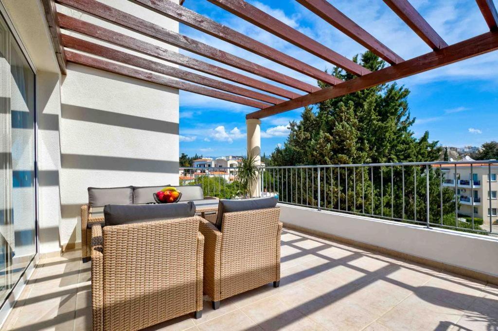 Penthouse Carina Apartamento Pafos Exterior foto
